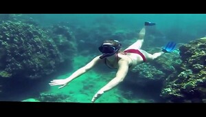 Swimming Underwater Girls Full HD [HD, 720p]