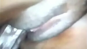 Slidin off making her cum and shaky