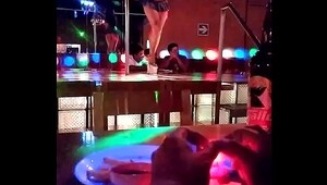 Candys Table Dance El Bar GT