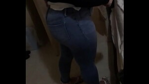 Ideal LATINA ASS!!!