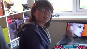 Nerdy Bimbo Sucking Nerds Cock