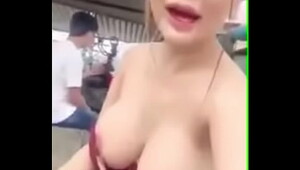 Beautiful big breasts, it keeps falling