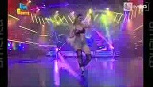 this is war dance challenge women 10 21 2014