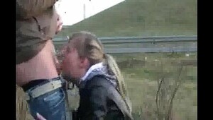 Cute gf in roadside public deepthroat action