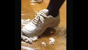 【fetish】Rice ball food crush  Puma Sneaker