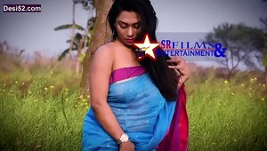 My Hot Bengali wife in Saree Thick Nip  visisble